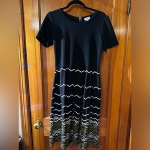 LuLaRoe Large Amelia Dress